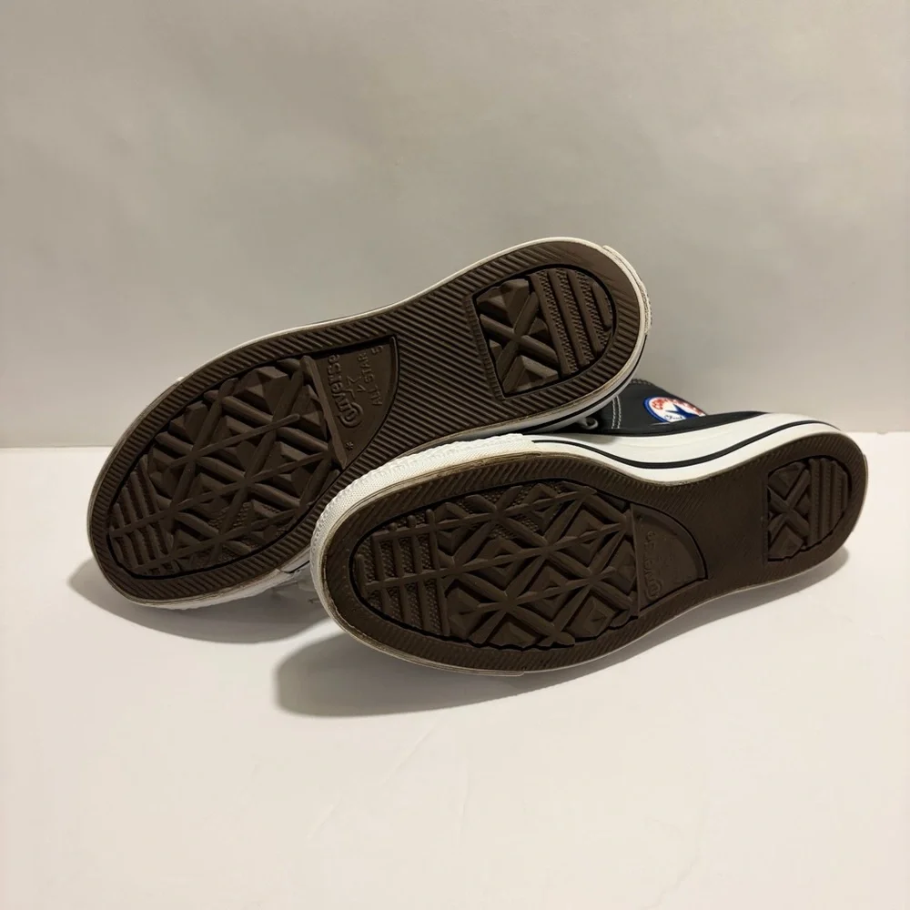 Converse Chuck Taylor All Star Leather High Top Sneaker in Black . - Picture 8 of 8